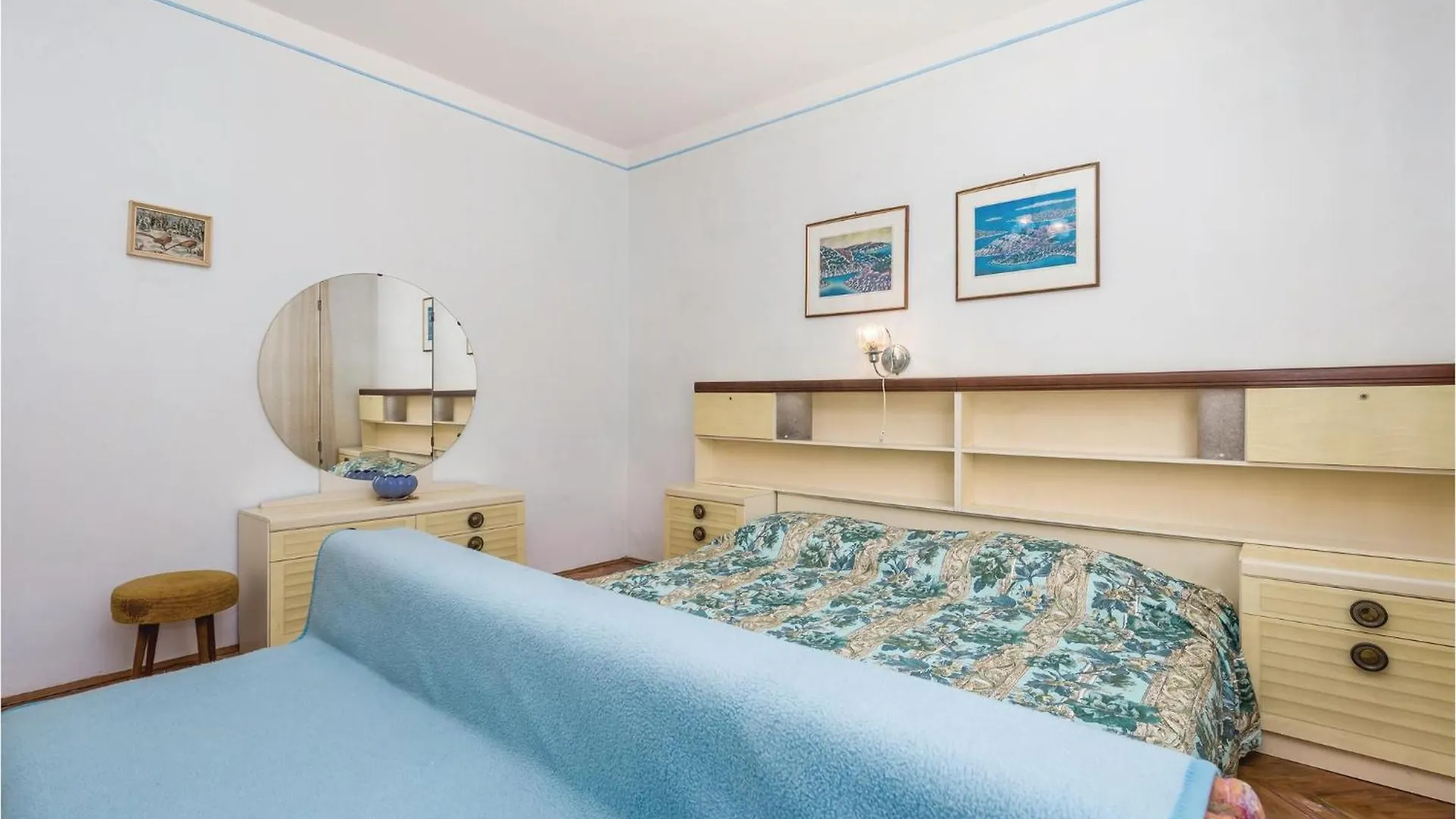 3 Bedroom Gorgeous Home In Kampor 0*,