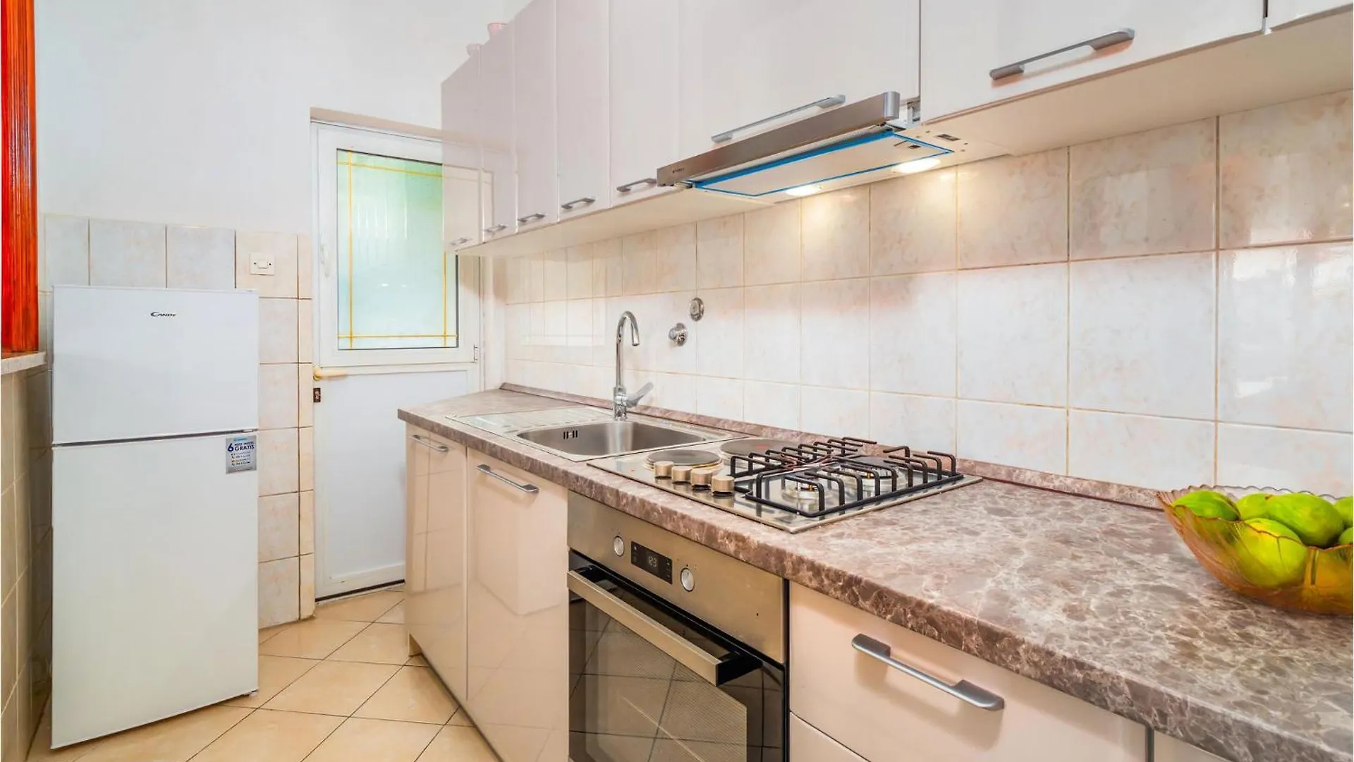 3 Bedroom Gorgeous Home In Kampor Hébergement de vacances