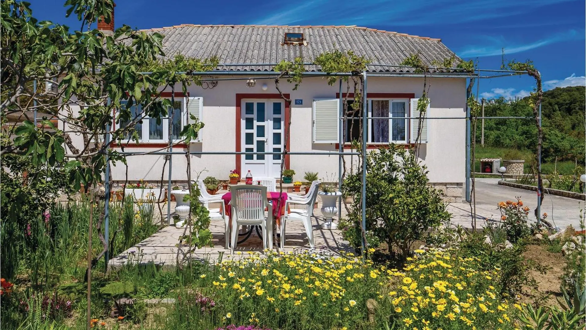 3 Bedroom Gorgeous Home In Kampor