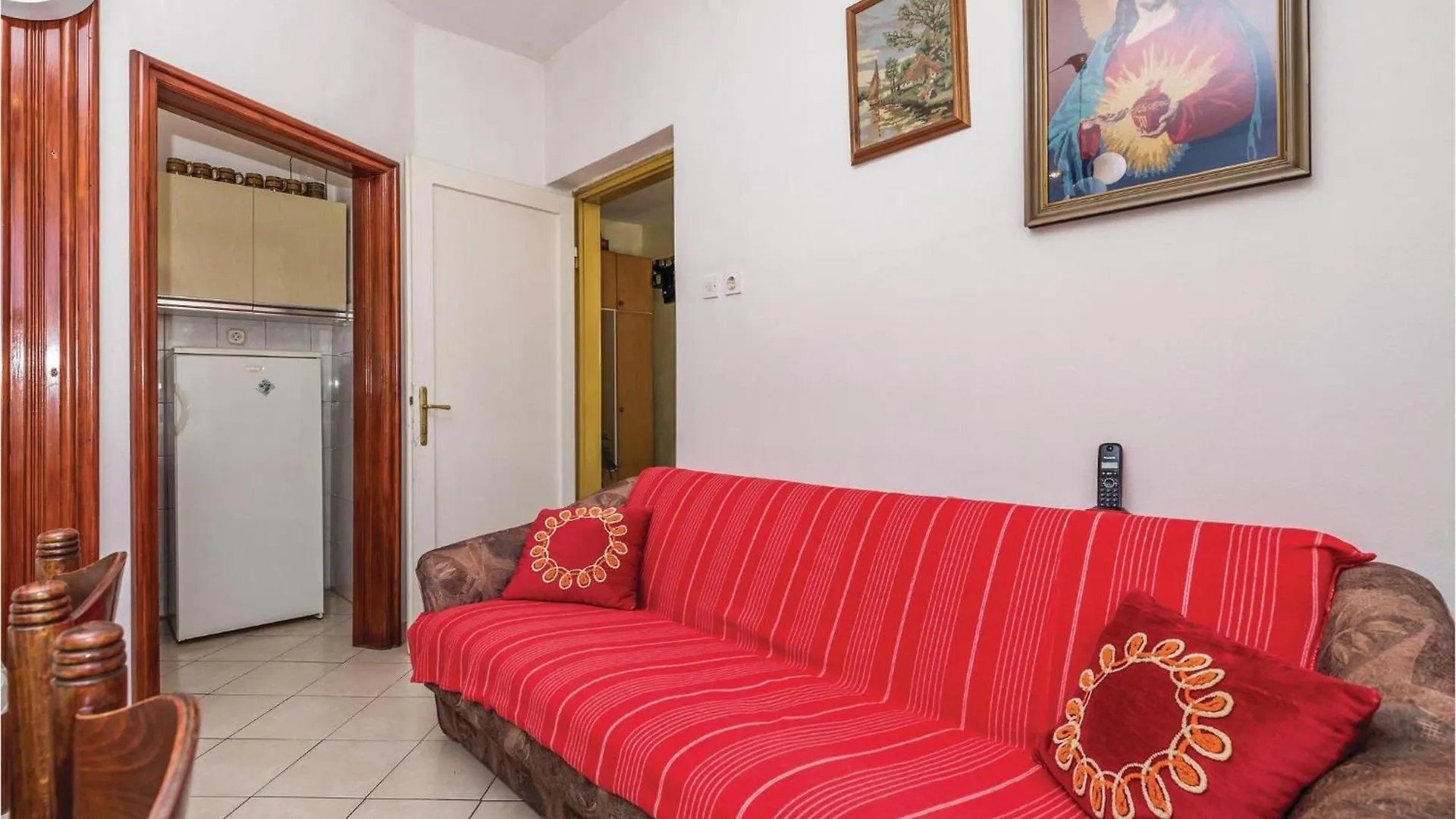 3 Bedroom Gorgeous Home In Kampor Hébergement de vacances